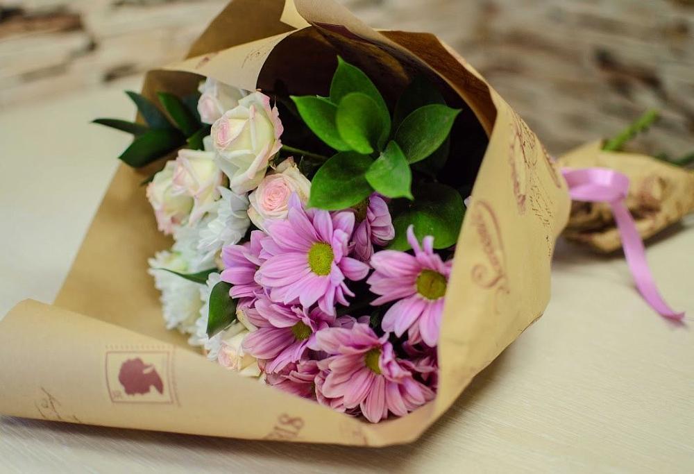 Букет цветов из: Розы и Хризантемы в Залари