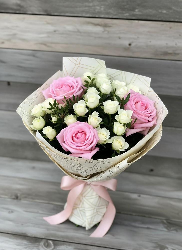 Букет цветов из: Розы в Залари