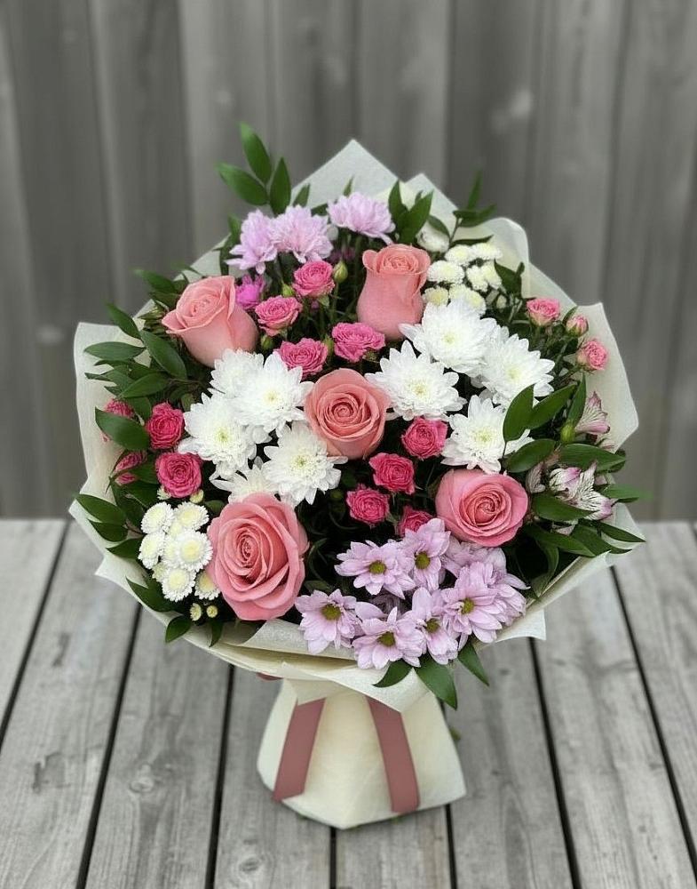 Букет цветов из: Альстромерии, Гвоздики, Розы и Хризантемы в Залари