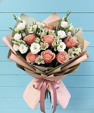 Букет цветов из:  Розы, Альстромерии и Лизиантусы в Залари