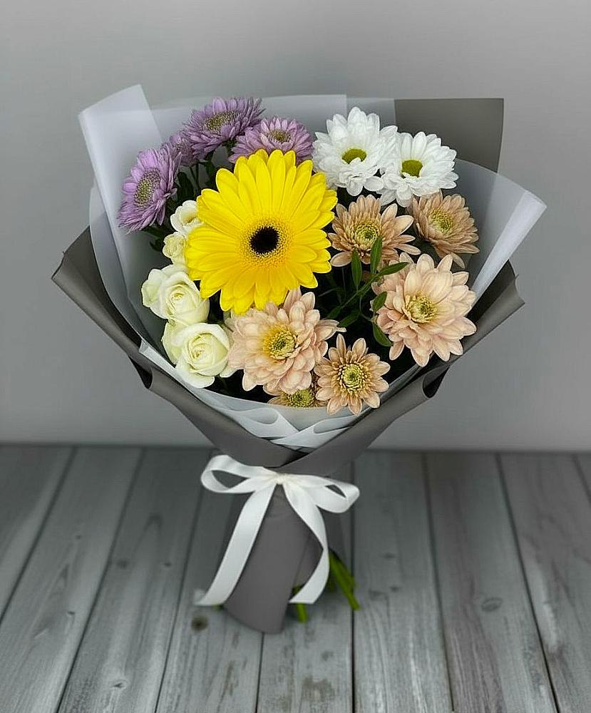 Букет цветов из: Розы, Герберы и Хризантемы в Залари