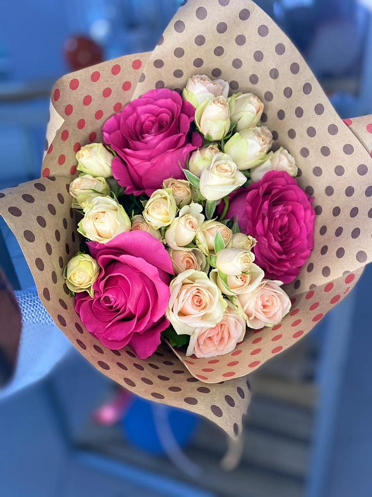 Букет цветов из: Розы в Залари