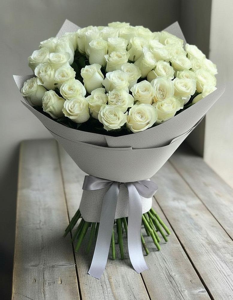 Букет 35 Белых роз в Залари