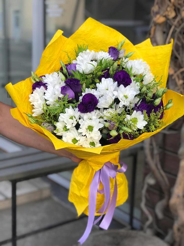 Букет цветов из: Ирисы, Хризантемы и Ромашки в Залари