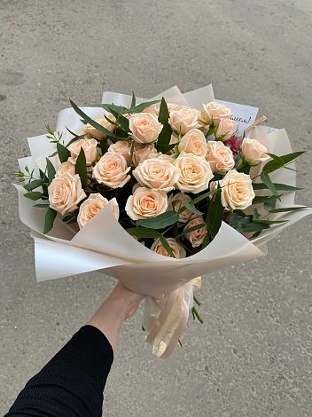 Букет Кремовые розы Латте в Залари