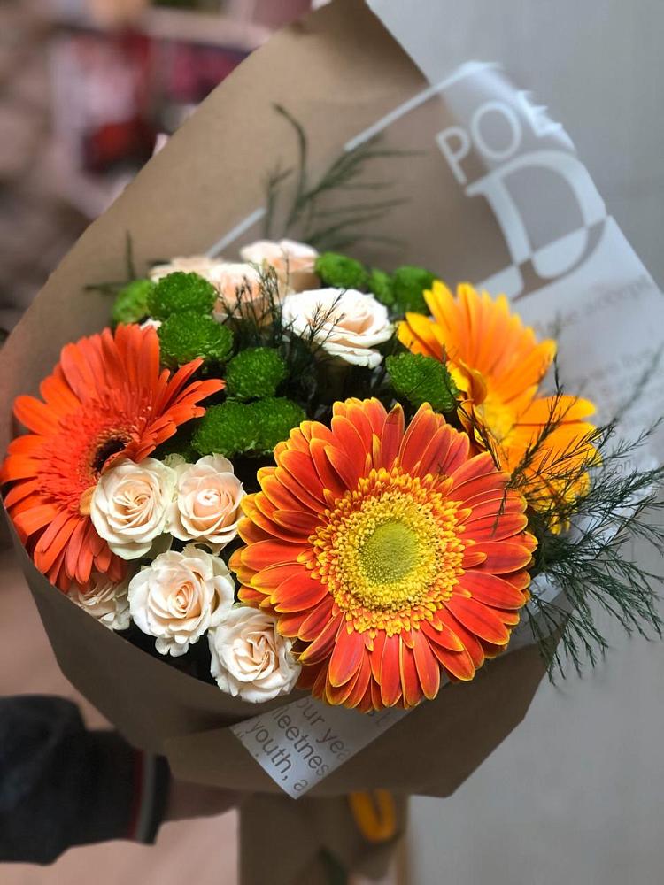 Букет цветов из: Герберы, Хризантемы и Розы в Залари